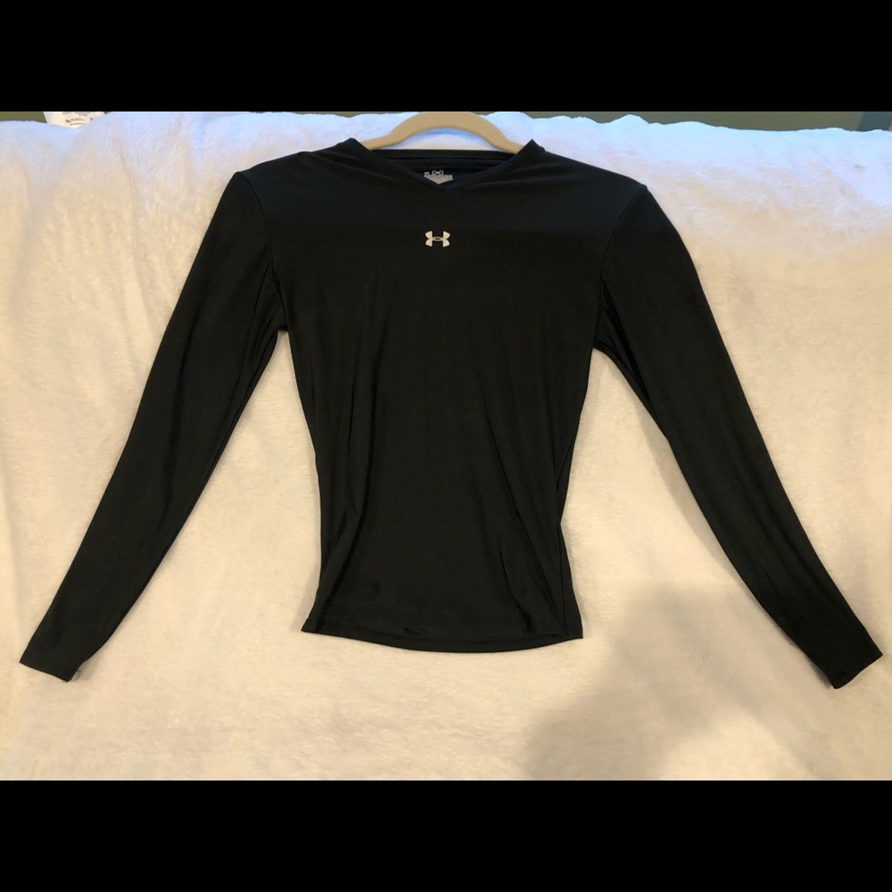 Under armor long sleeve shirt